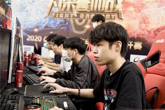 的结构让每 的结构让每